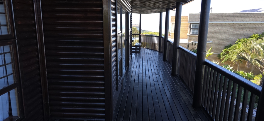 4 Bedroom Property for Sale in Dana Bay Western Cape
